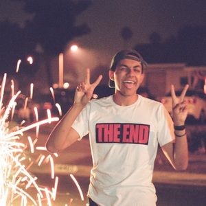 Meet your Posher, Johnny